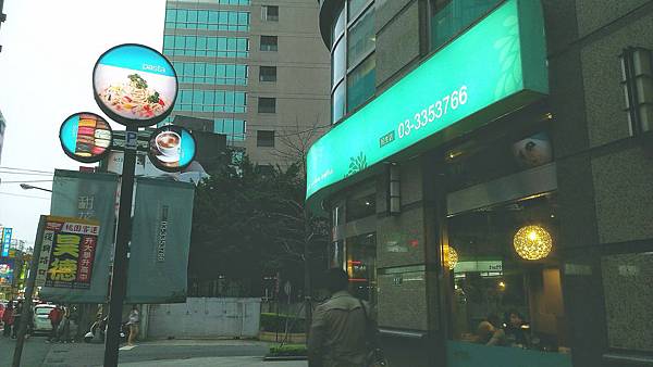 C360_2015-02-23-17-28-18-694 C360_2015-02-23-17-28-18-694