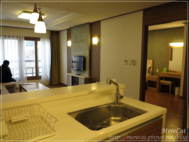 Room (6).JPG Room (6).JPG