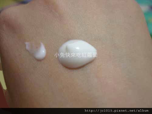 凡士林亮白修護潤膚露 凡士林亮白修護潤膚露
