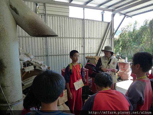 阿就是那個最近很紅的電影...猜得出來嗎?.JPG 阿就是那個最近很紅的電影...猜得出來嗎?.JPG