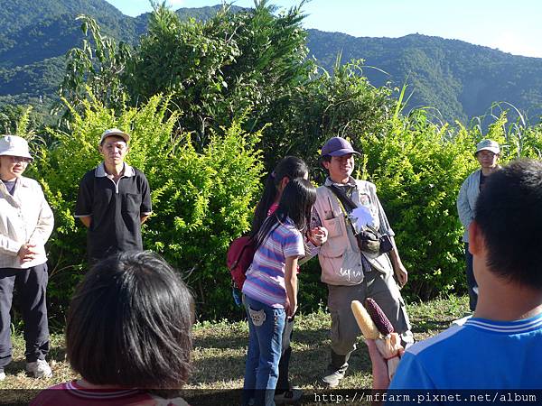 在分享心得的小朋友(1).JPG 在分享心得的小朋友(1).JPG