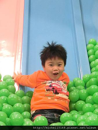 貝兒絲0-6歲親子館 貝兒絲0-6歲親子館