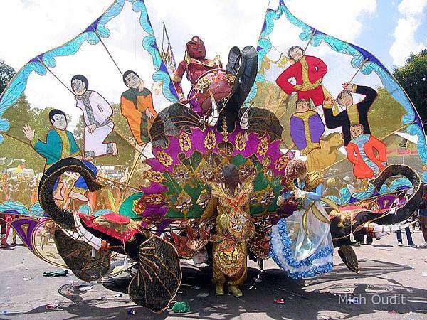 trinidad-carnival-02.jpg