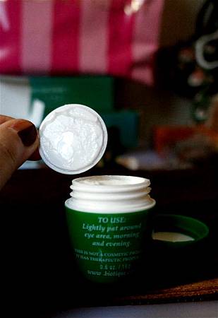 【正推】亮眼好物 Biotique 百奧田 甜杏仁賦活青春眼霜
