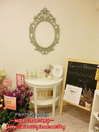 ►美甲 凝膠指甲 低調幾合華麗風 in 瑞貝卡.Rebecca 專業藝術學院◄