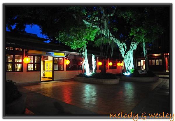 DSC_0951.JPG DSC_0951.JPG