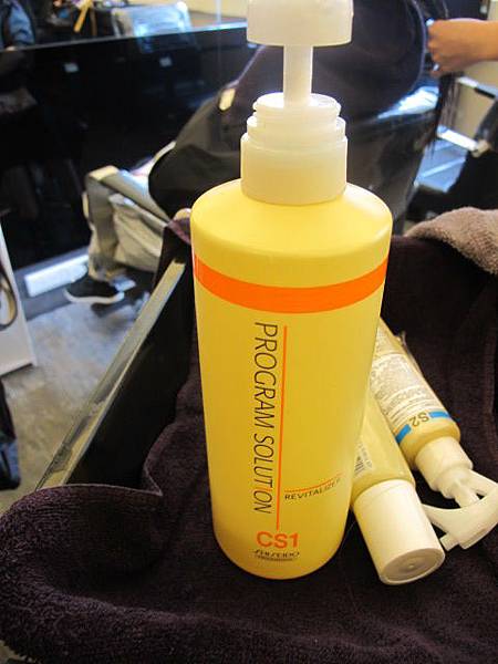 【发型】<em>头发</em>也要亮晶晶→mus salon护发体验