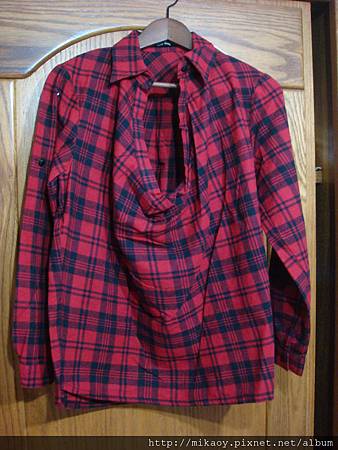 One Way(4)紅色格紋襯衫領上衣