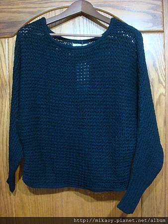 Bye Bye(6)黑色飛鼠袖針織毛衣