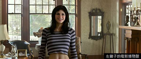 alexandra-daddario-texas-chainsaw-3d-01-1630x690 alexandra-daddario-texas-chainsaw-3d-01-1630x690