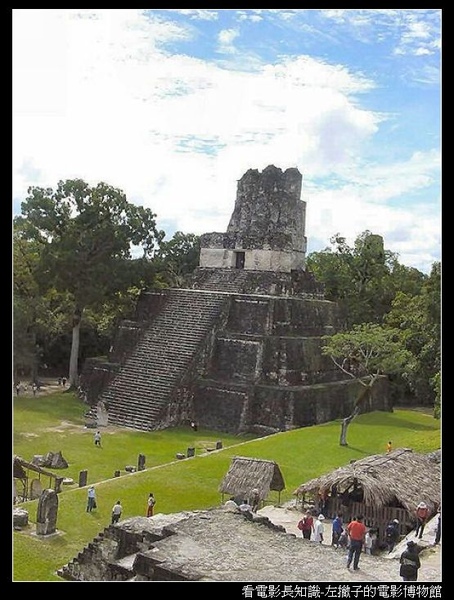 nEO_IMG_450px-Tikal.jpg nEO_IMG_450px-Tikal.jpg