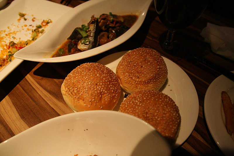 IMG_3301.jpg IMG_3301.jpg