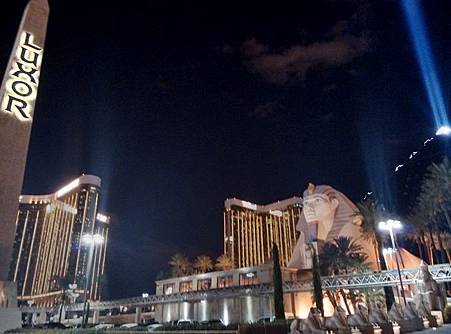 IMG_20131206_220852_HDR.jpg IMG_20131206_220852_HDR.jpg