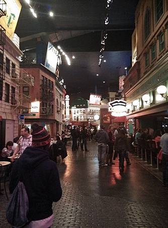 IMG_20131206_224027.jpg IMG_20131206_224027.jpg