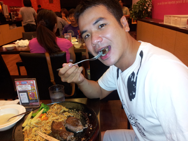 2011-08-05 19.28.10.jpg