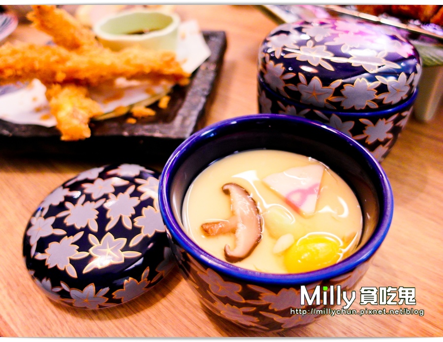 RR00055.jpg RR00055.jpg