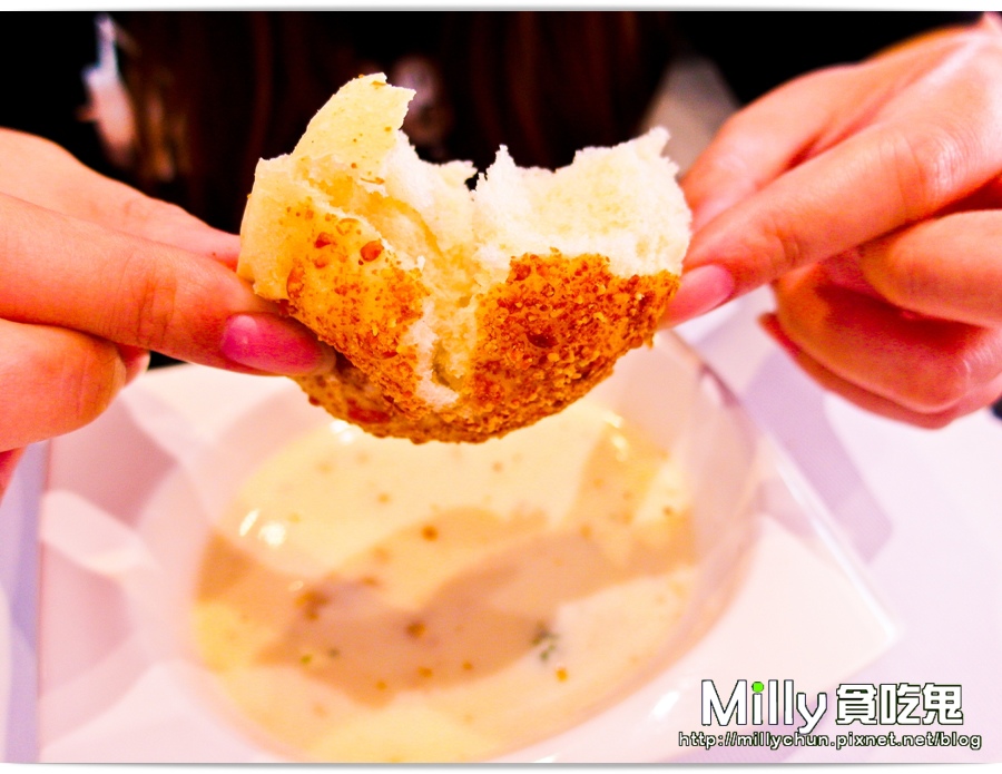 TT00032.jpg TT00032.jpg