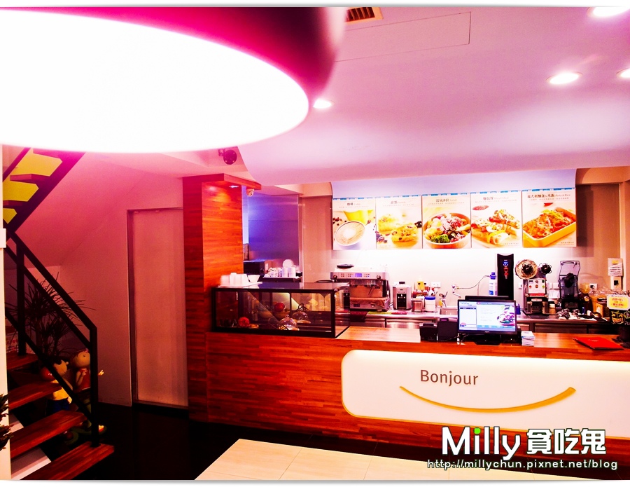 RR00015.jpg RR00015.jpg