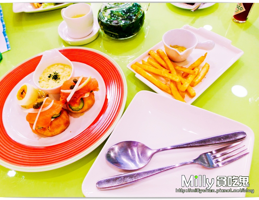 RR00033.jpg RR00033.jpg