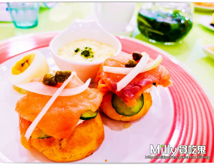 RR00035.jpg RR00035.jpg