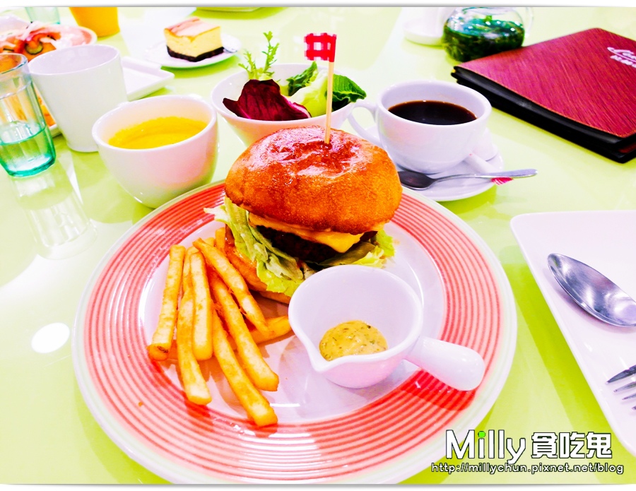 RR00040.jpg RR00040.jpg