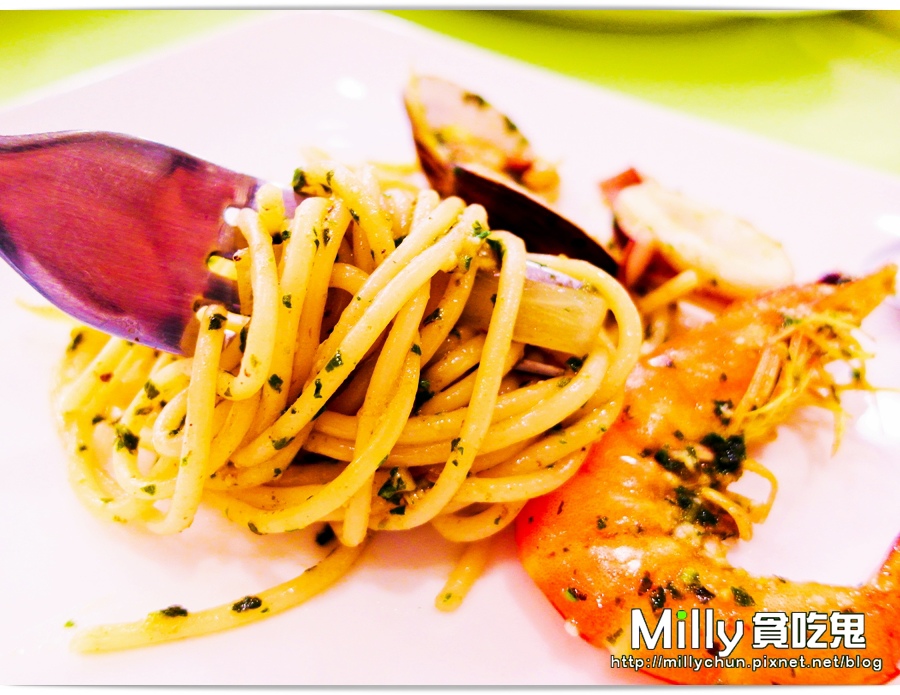 RR00055.jpg RR00055.jpg