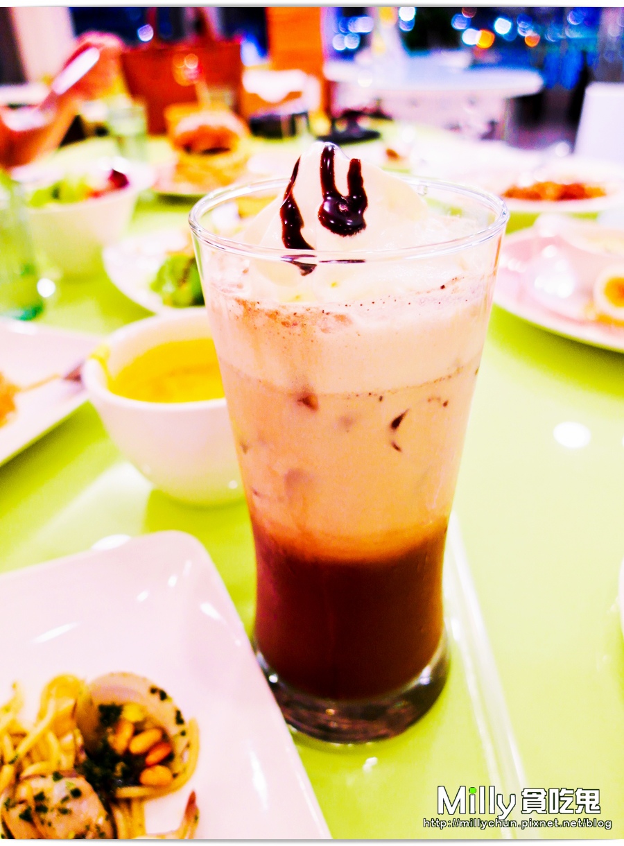 RR00075.jpg RR00075.jpg