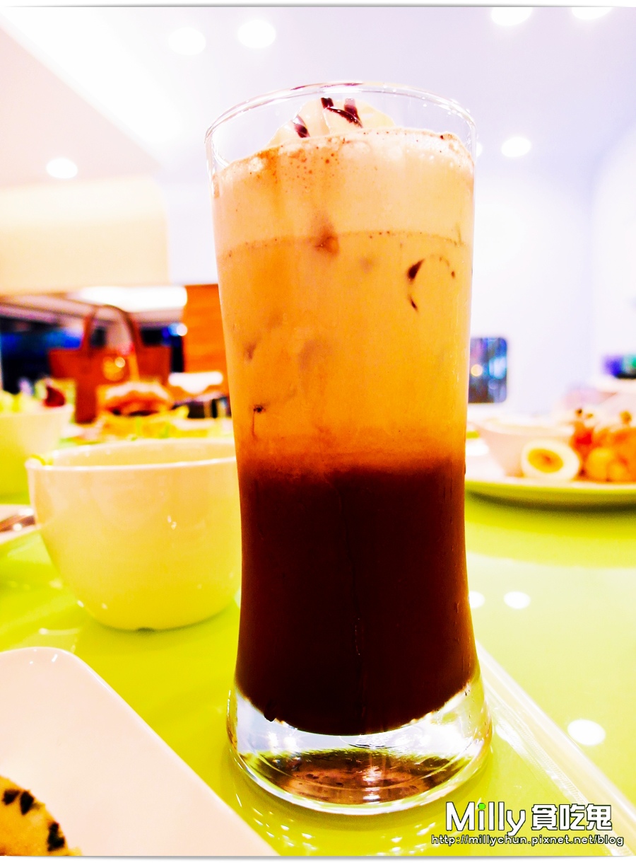 RR00076.jpg RR00076.jpg