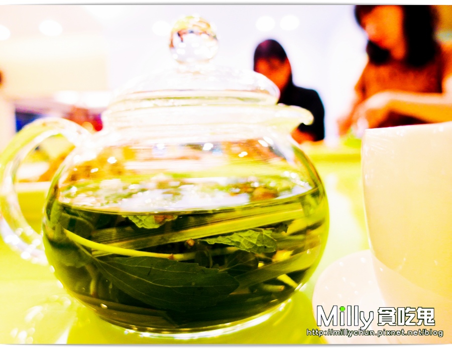 RR00078.jpg RR00078.jpg