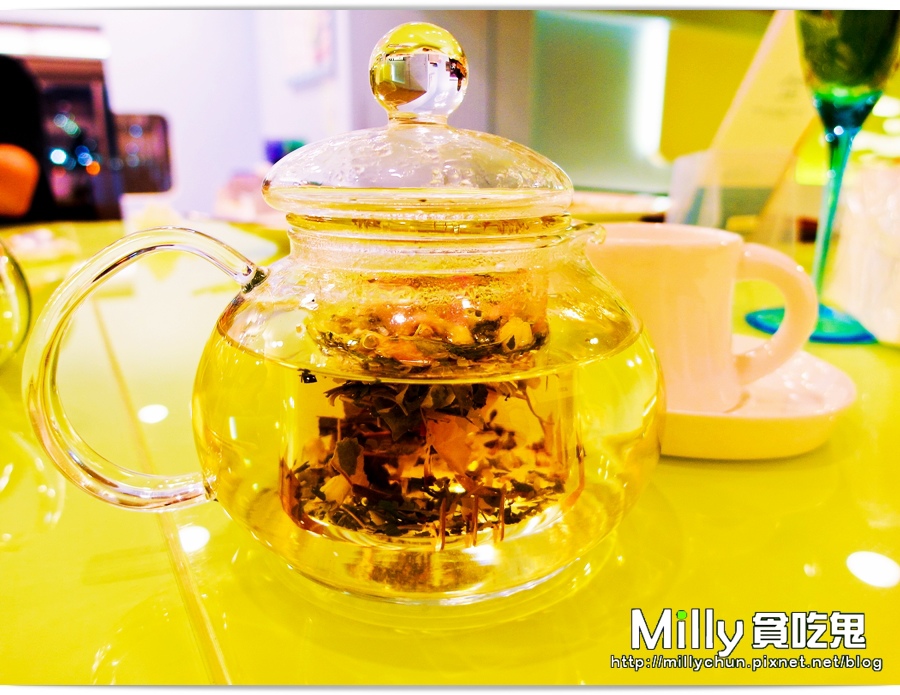 RR00079.jpg RR00079.jpg