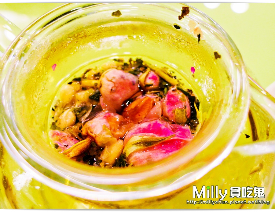 RR00081.jpg RR00081.jpg