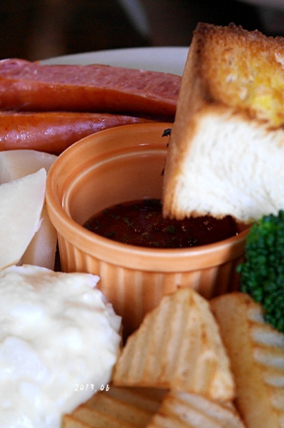 SAM_9796.JPG SAM_9796.JPG