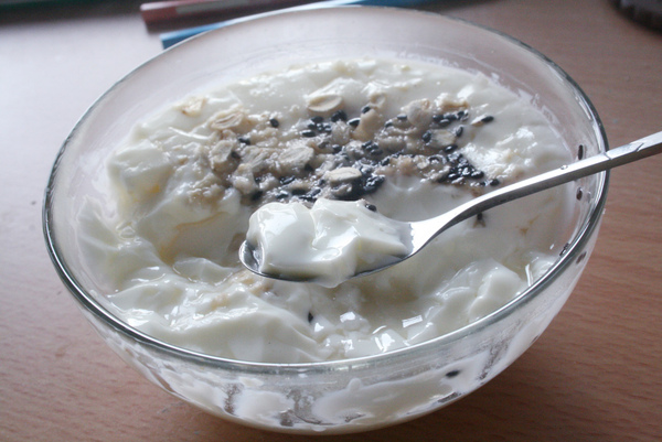 燕麥黑芝麻雙皮奶2