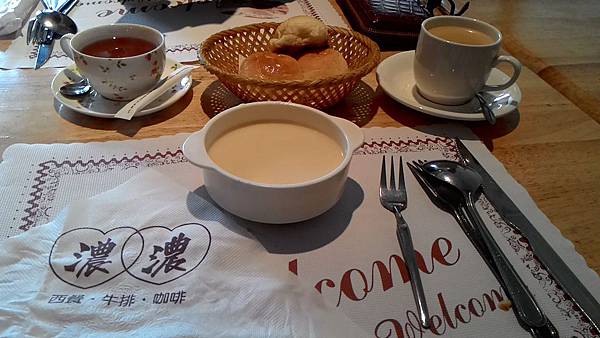 P_20150227_120453_LL.jpg P_20150227_120453_LL.jpg