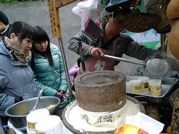 6 (Medium).jpg 6 (Medium).jpg