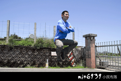 20110424fly.gif 20110424fly.gif
