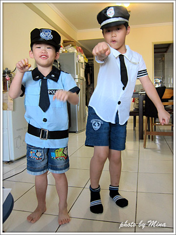 1112_06.jpg 1112_06.jpg