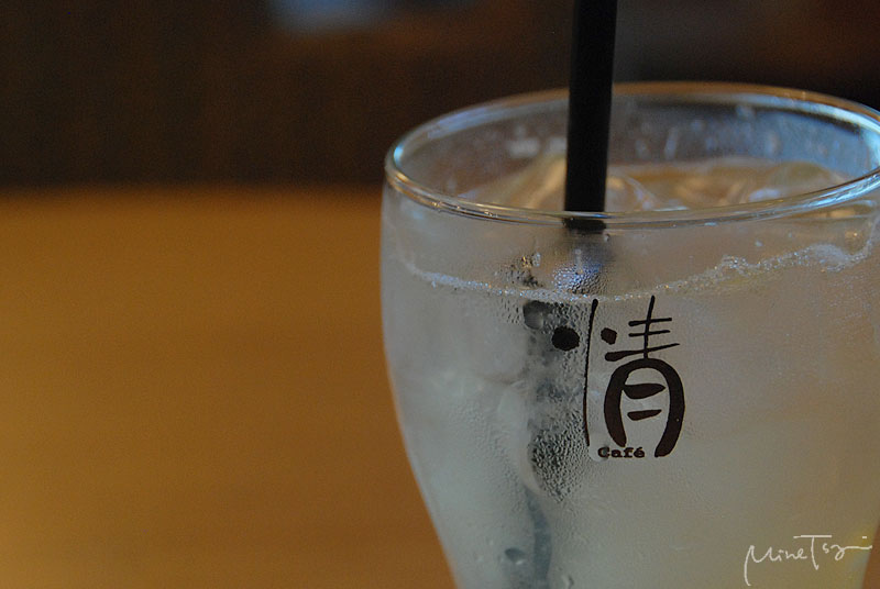 02 (30).jpg 02 (30).jpg