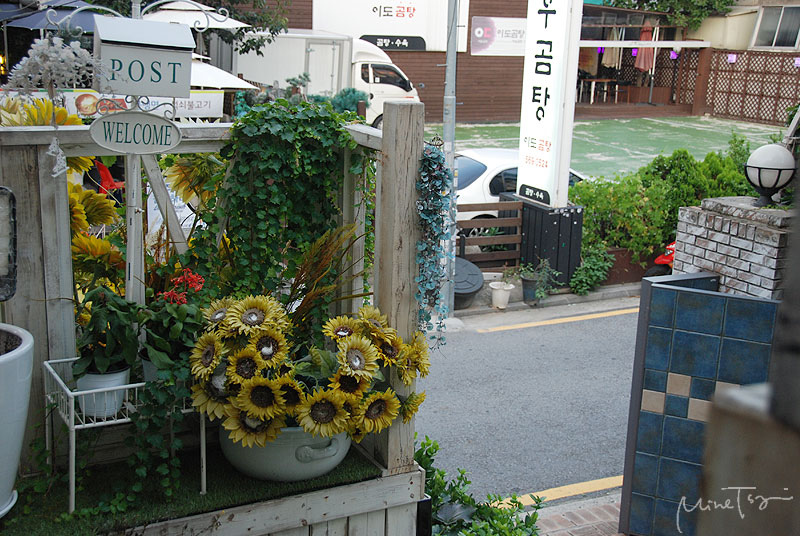 02 (37).jpg 02 (37).jpg