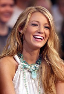 Blake Lively,.jpg