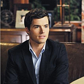 Ian Harding.png