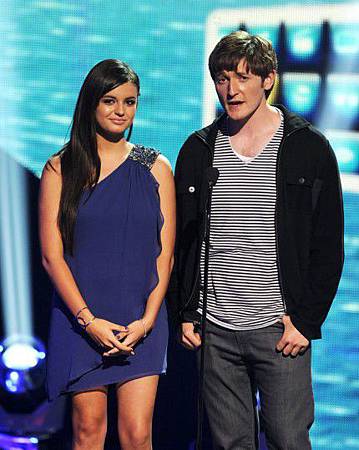 teen-choice-awards-show-08072011-22-430x539.jpg