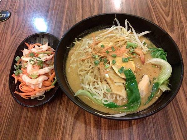 1059422_684273321589567_1225159014_n