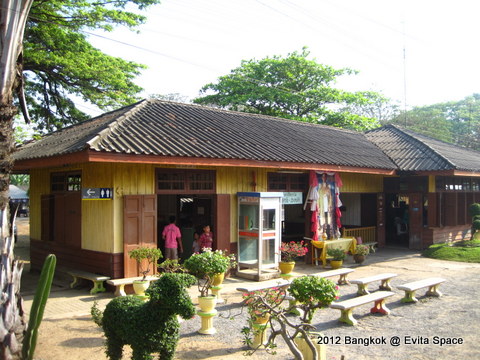 IMG_0168.JPG IMG_0168.JPG