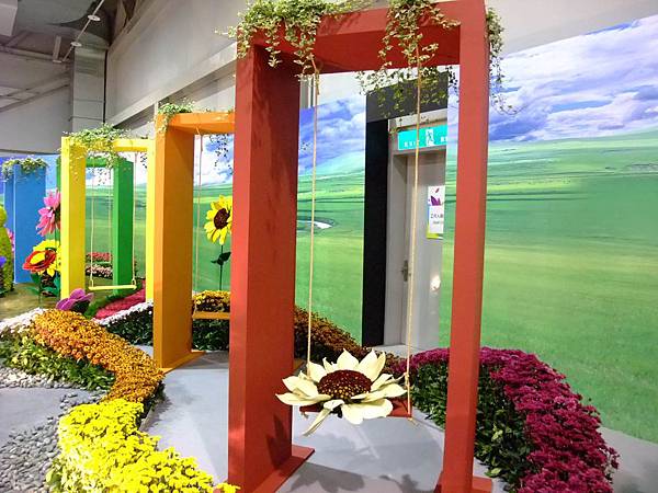 blog 花博　圓山　爭艷館　花舞未來　多花菊01.JPG