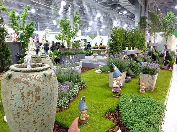 blog 花博　圓山　爭艷館　花舞未來　香草植物　粗肋草01.JPG