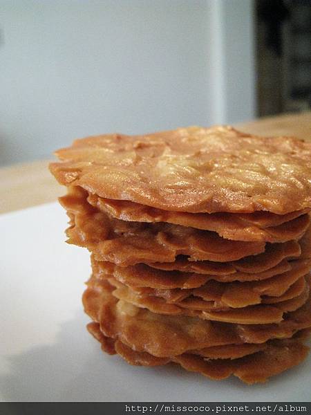 Kitchen_20101016_杏仁瓦片_09