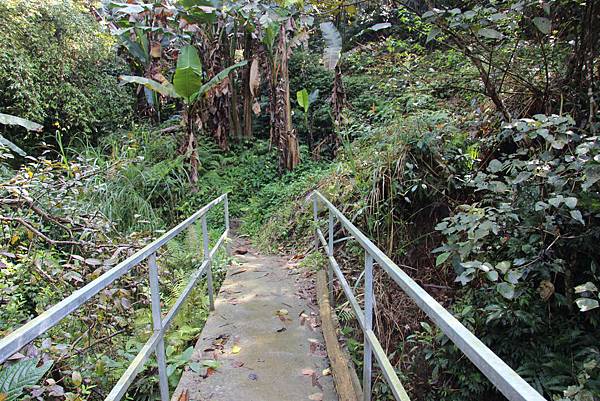 0328石牛山安東橋頭牛肉麵 (10).JPG 0328石牛山安東橋頭牛肉麵 (10).JPG