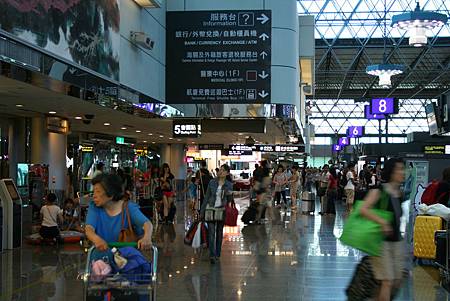 機場 - 三人陣仗 機場 - 三人陣仗