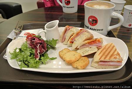照片 - 20130721首爾行第二天 - Pascucci早餐.JPG
